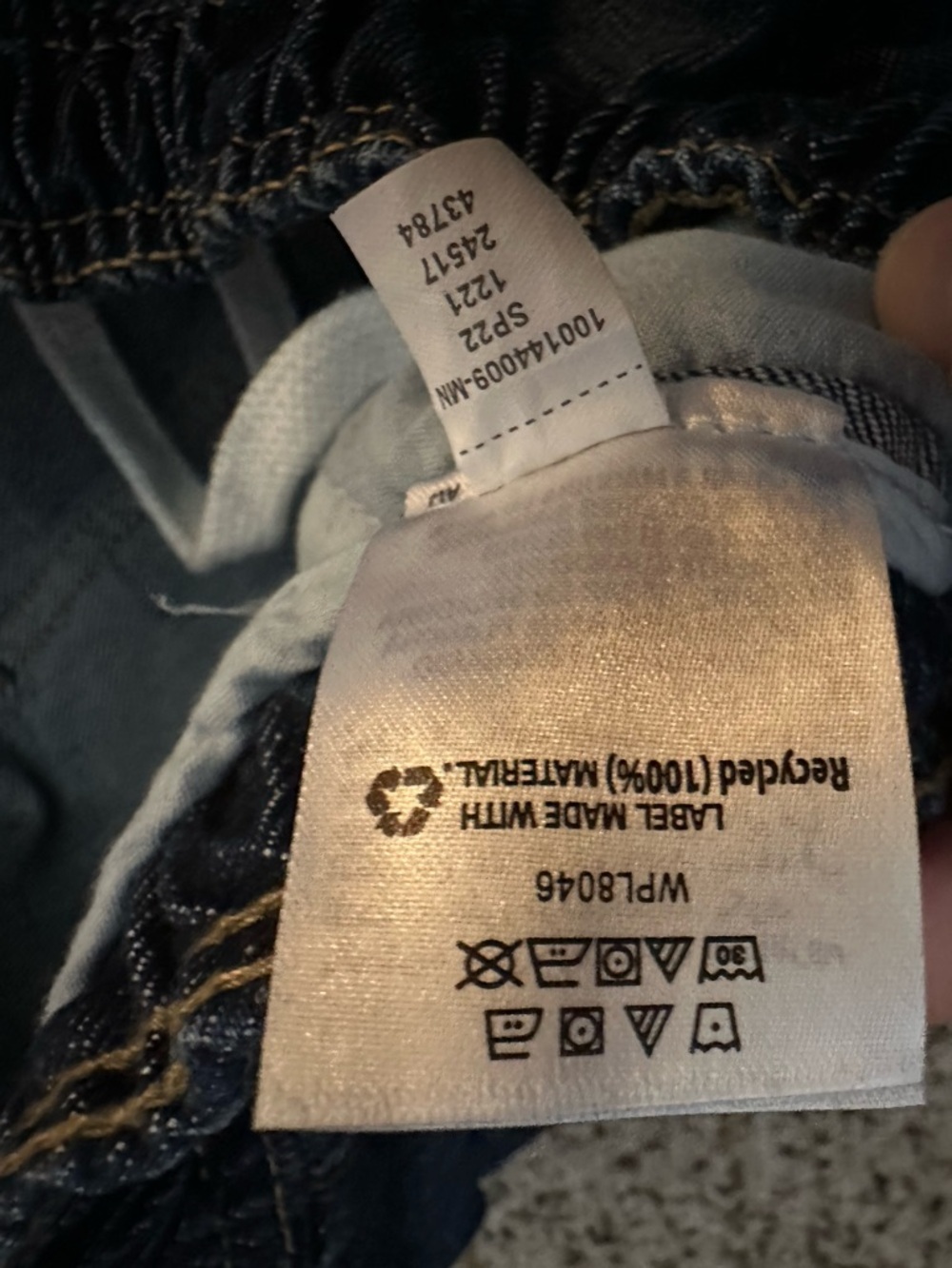 Sun & Stone Women’s Pull On Jogger Style Patchwork detail jeans size Large - Picture 3 of 10